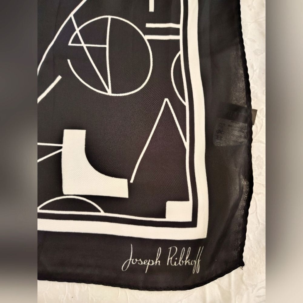 Joseph Ribkoff Abstract Black & White Scarf - Picture 2 of 12